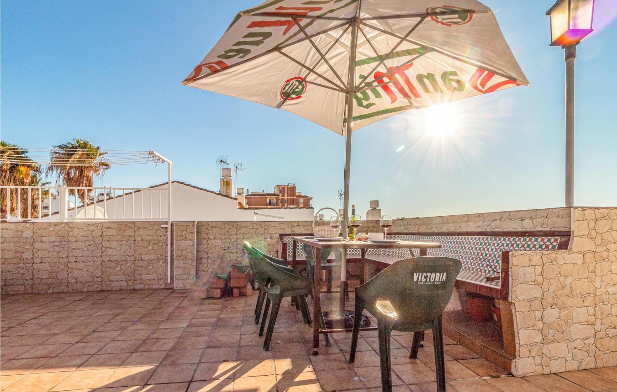 Stunning Home In Mlaga With 2 Bedrooms And Wifi Málaga Esterno foto