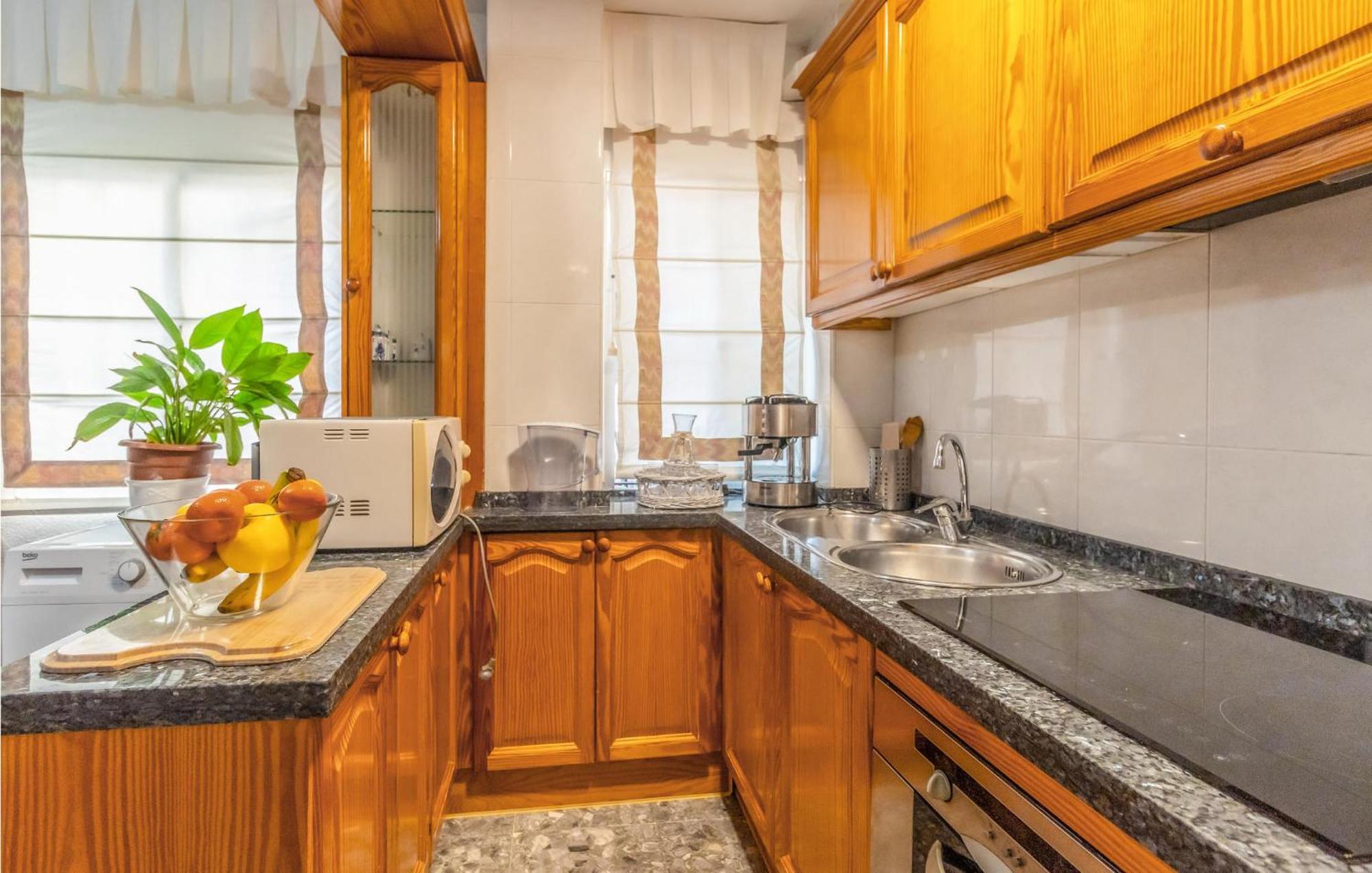 Stunning Home In Mlaga With 2 Bedrooms And Wifi Málaga Esterno foto