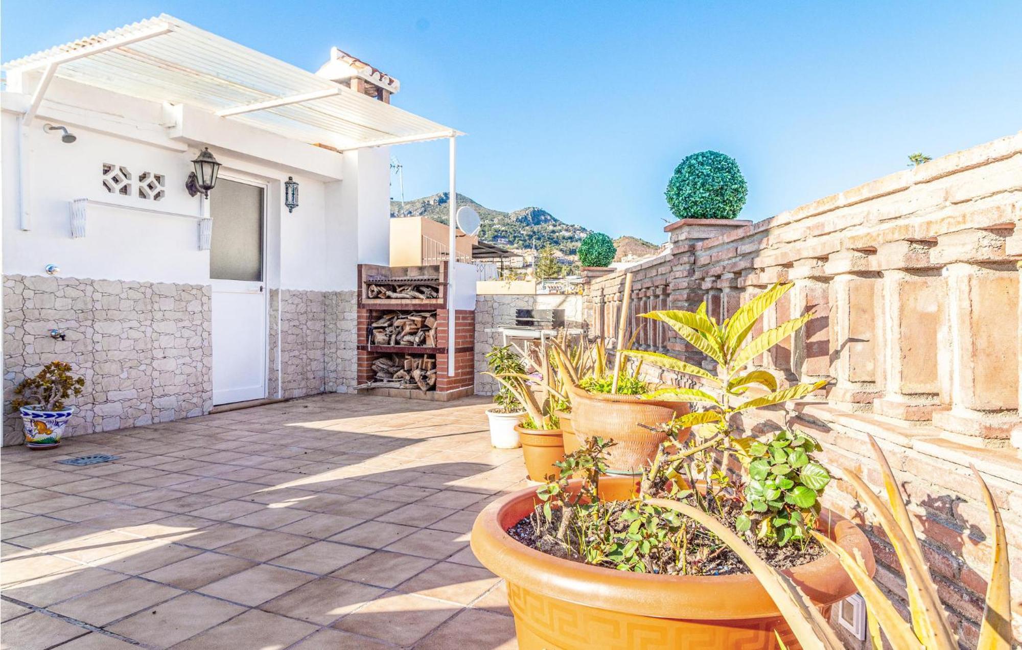 Stunning Home In Mlaga With 2 Bedrooms And Wifi Málaga Esterno foto