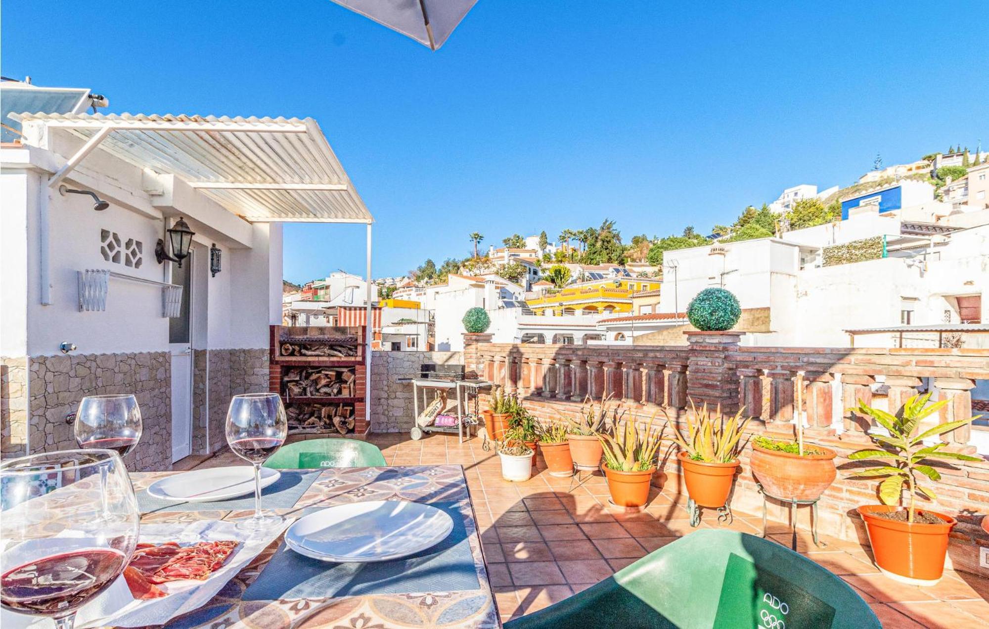 Stunning Home In Mlaga With 2 Bedrooms And Wifi Málaga Esterno foto
